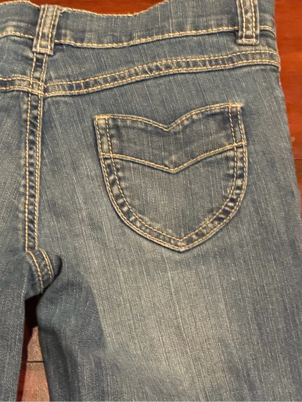 Gymboree girls straight leg denim heart rhinestone pocket embellished. SZ 10